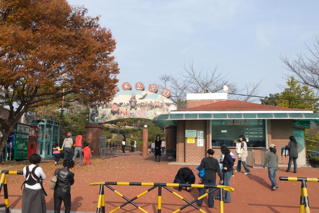 亚洲湖畔酒店 晋州市 外观 照片